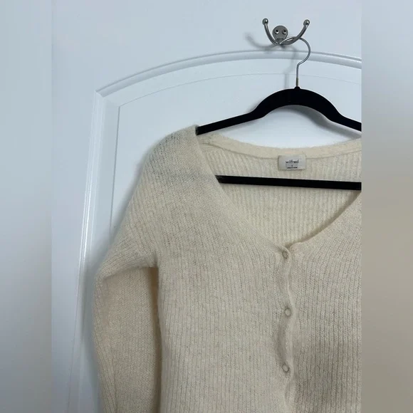Aritzia Wilfred Mohair Alpaca Blend Cozy Cream Women's Sweater size small - Picture 3 of 11